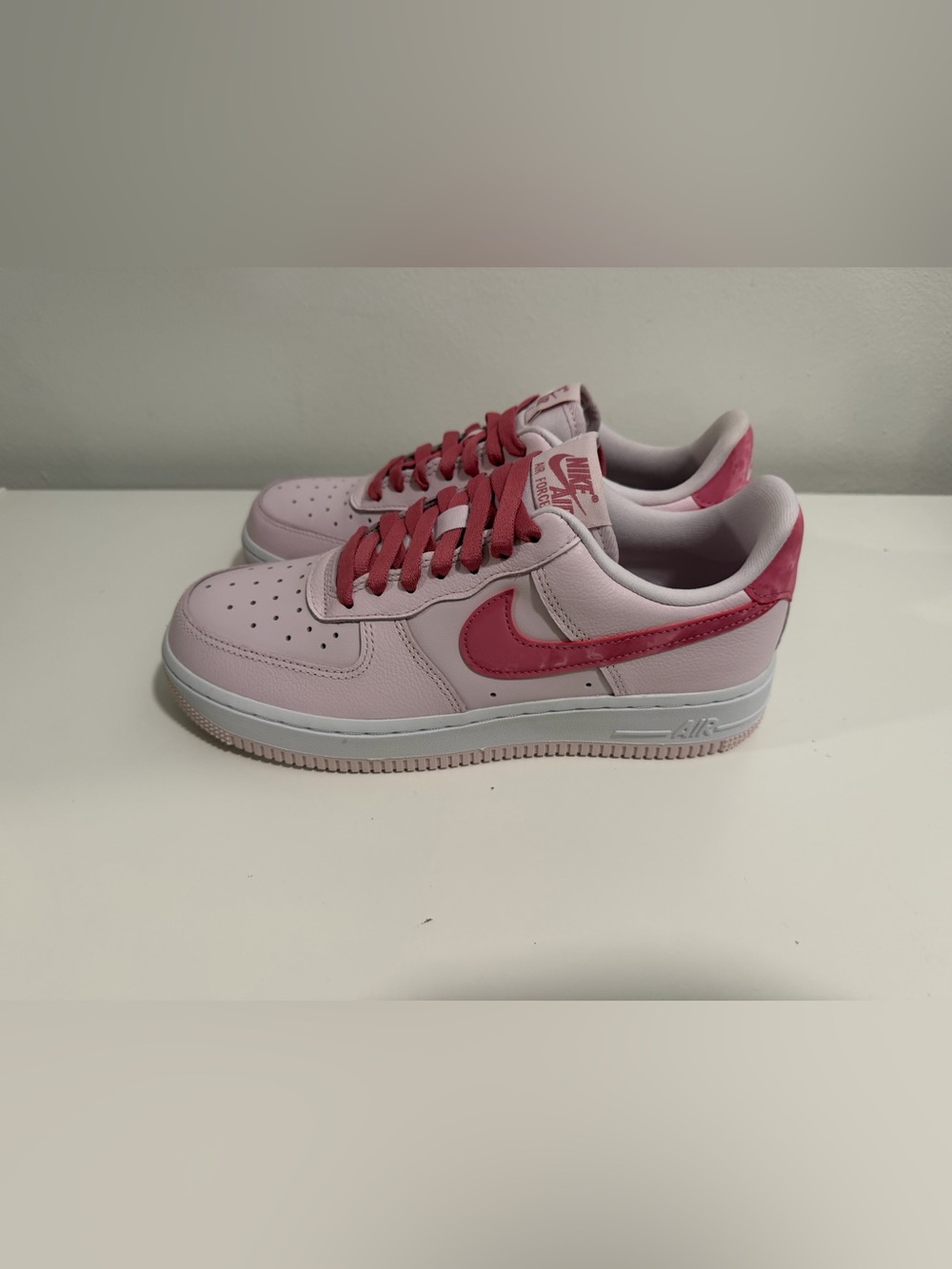 Nike Women's Light Pink and Rose Low-Top Sneakers